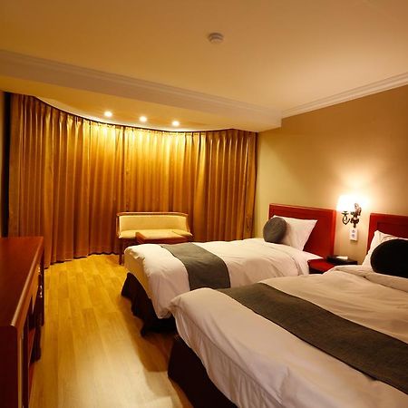 Anmyeondo Plaza Hotel Taean Extérieur photo