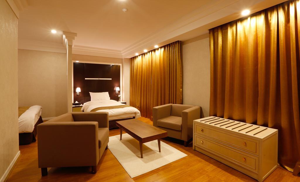 Anmyeondo Plaza Hotel Taean Extérieur photo