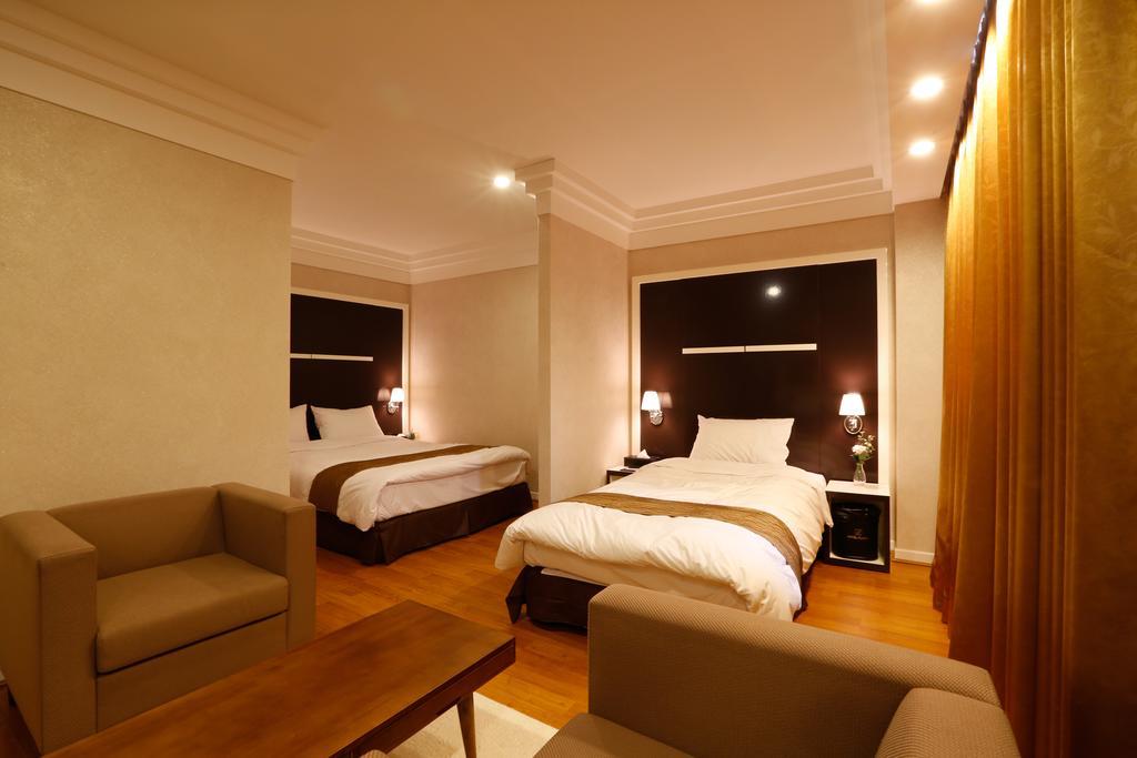 Anmyeondo Plaza Hotel Taean Extérieur photo