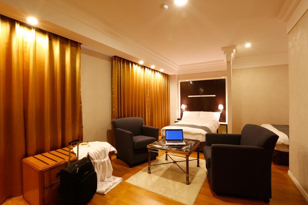 Anmyeondo Plaza Hotel Taean Extérieur photo